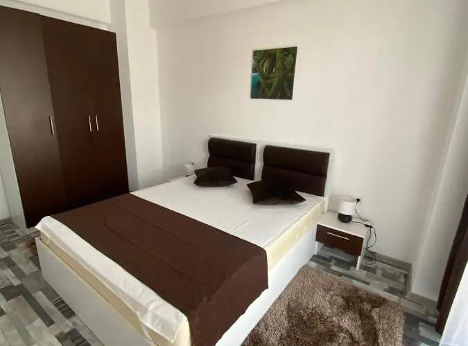 Fiesta Summerland Apartament