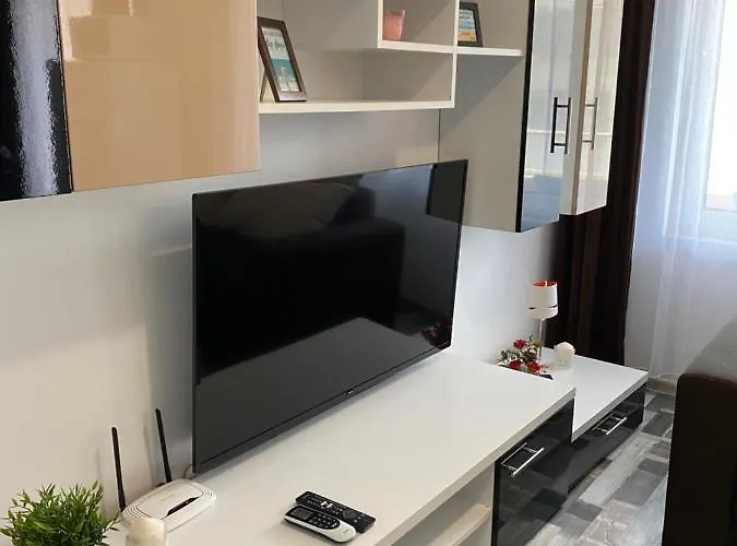 Fiesta Summerland Apartament Mamaja